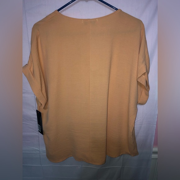 Gilli Blouse - Picture 2 of 5